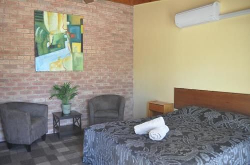 Lightning Ridge Outback Resort & Caravan Park Extérieur photo