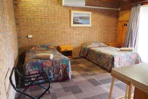 Lightning Ridge Outback Resort & Caravan Park Extérieur photo